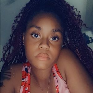 Meet your Posher, Lillian